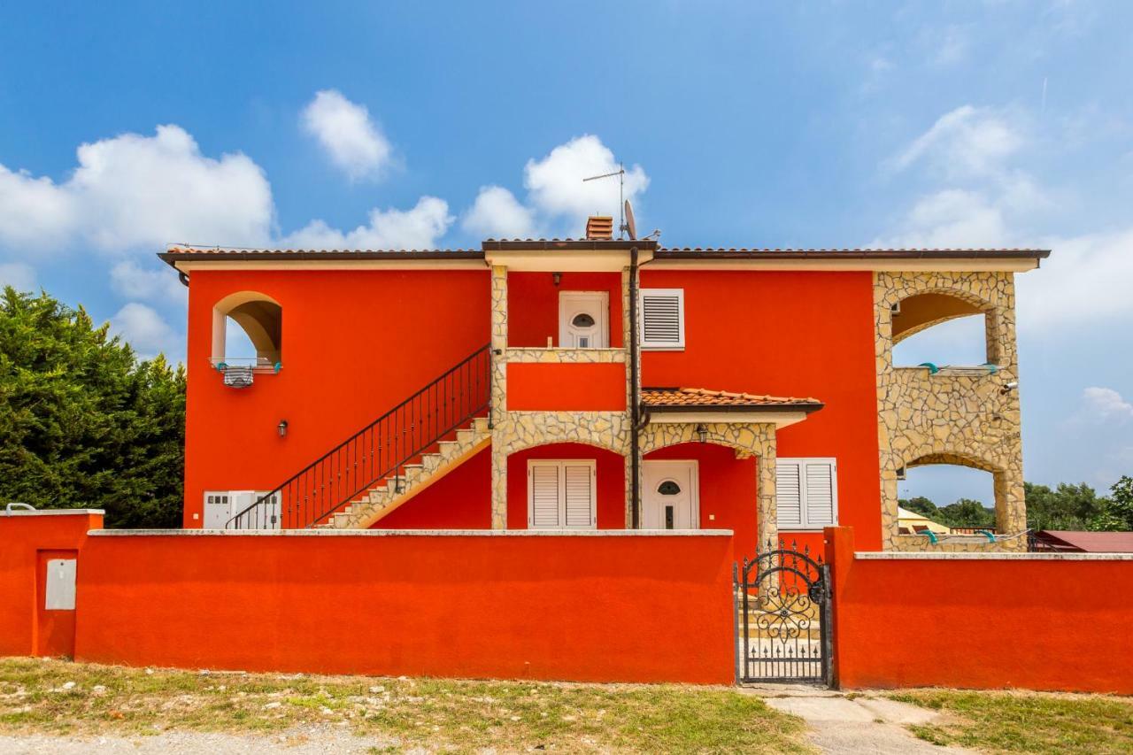 Villa Orange II Medulin Exteriör bild